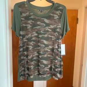 Hannah women’s top